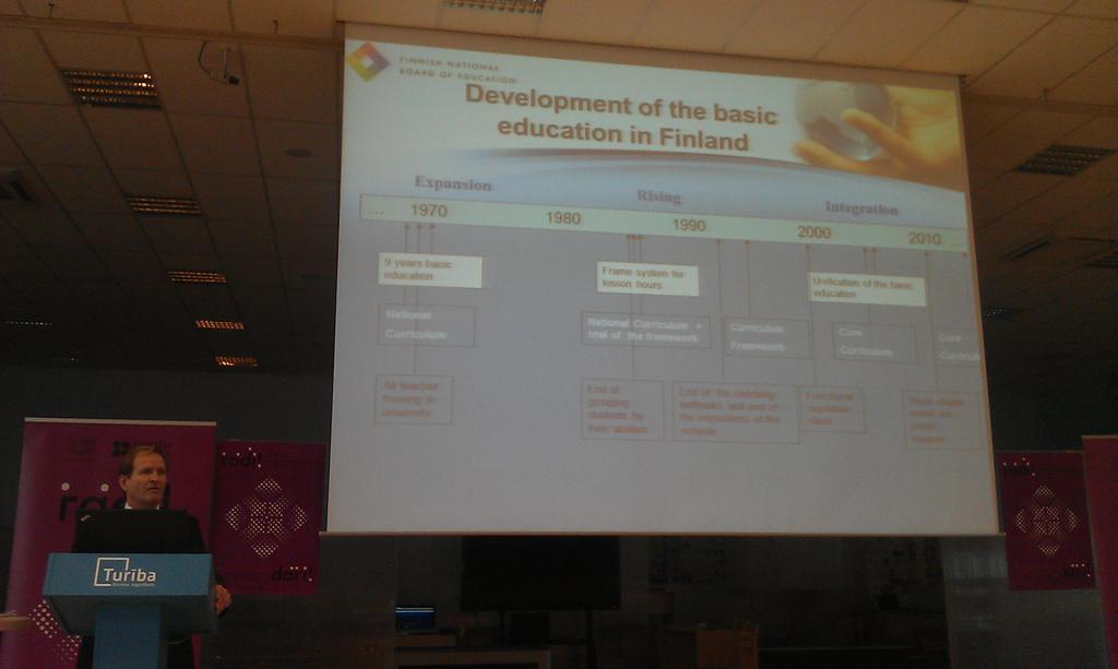 martinskalis's tweet photo. Kurā attīstības posmā esam mēs? #radi2015 http://t.co/XqeYuJ5KKq