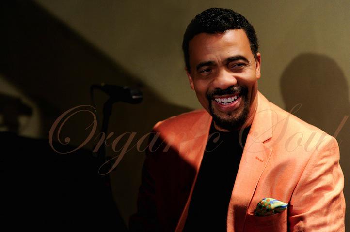 Happy Birthday f/OS, Jazz, soul jazz, and smooth jazz pianist/keyboardist, Bobby Lyle is 71  