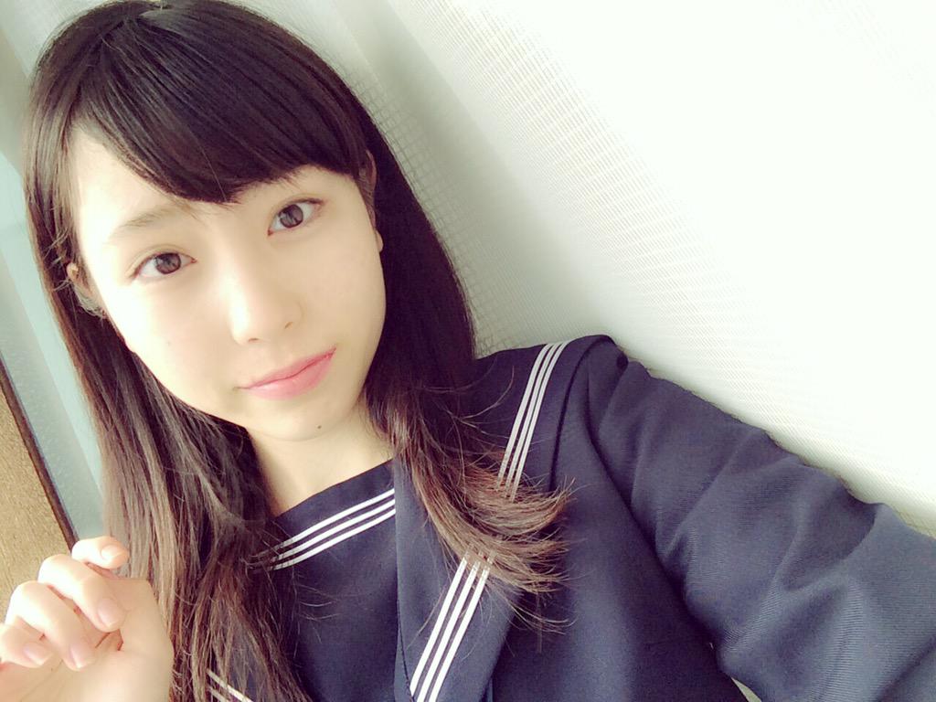 Yuna 大阪 春夏秋冬 明日は卒業式だぁぁっ 中学生卒業したくないなぁ 8 学年の皆 先生 ほんまにｽｷｽｷ 感謝の気持ちで溢れてるって感じですね 良い式になりますように 中学生 Jc Http T Co En3effh96l Twitter