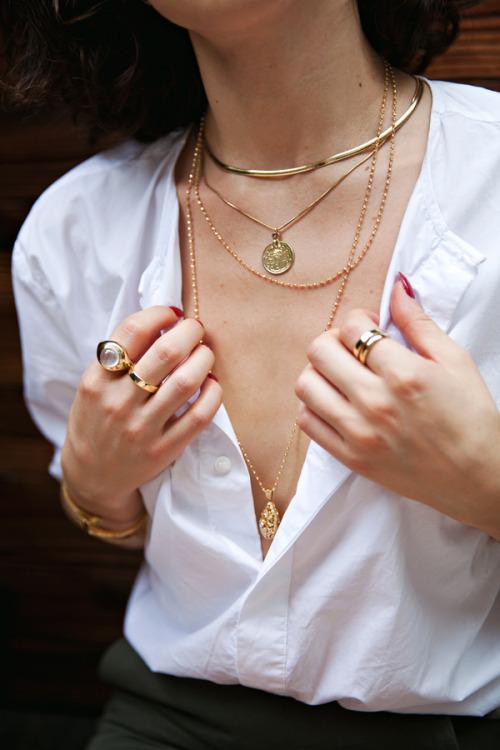 migi_sol's tweet photo. Cuantas piezas? Una, dos, tres, cuatro... mezcla-las! #mixandwear #rockingchic #migisol #bijoux #40yalrededores http://t.co/YhzdMfRMzs