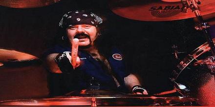 Happy Birthday to one of the best! \\m/ Vinnie Paul 