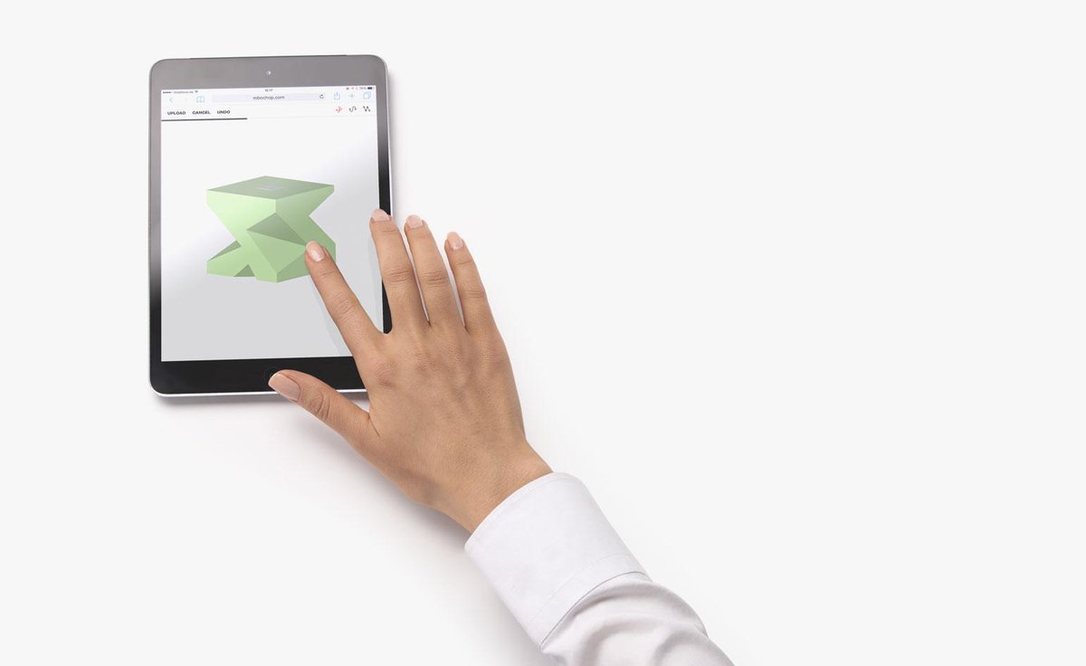 wallpapermag's tweet image. Have you made your #Robochop design yet? bit.ly/1B6urIm