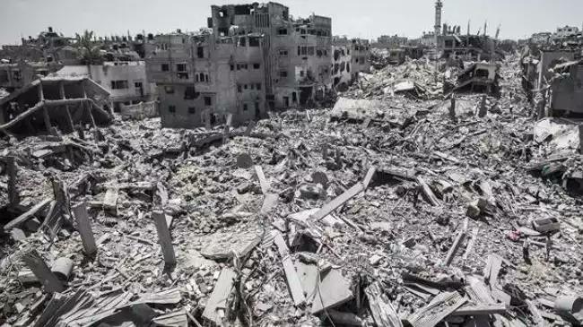 iM0hay's tweet image. Qatar starts project to rebuild homes hit by war in Gaza Strip shar.es/1fqceo
#GazaAftermath