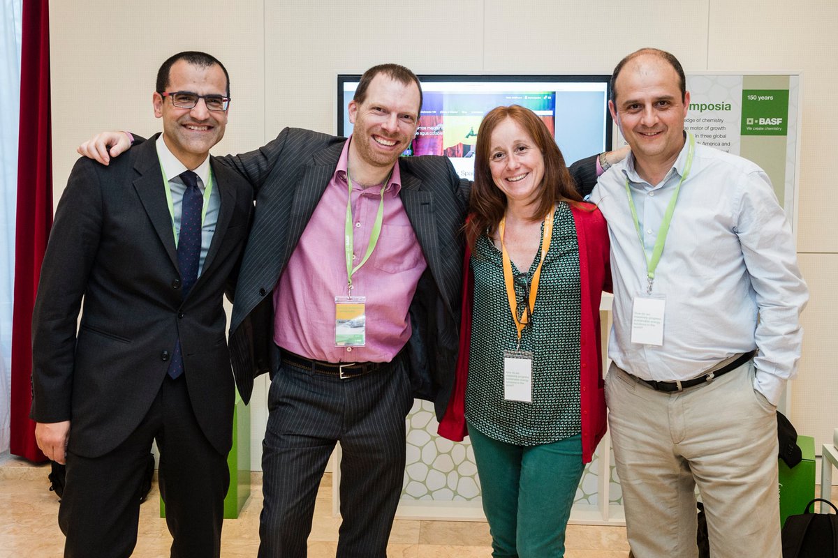 BASF_ES's tweet photo. Nuestros representantes en el simposio #SCS_LU ¡Gracias a Fernando Rey @CSIC @AndyBacker @HugoLucasPorta @FactorCO2! http://t.co/BftbizodA4