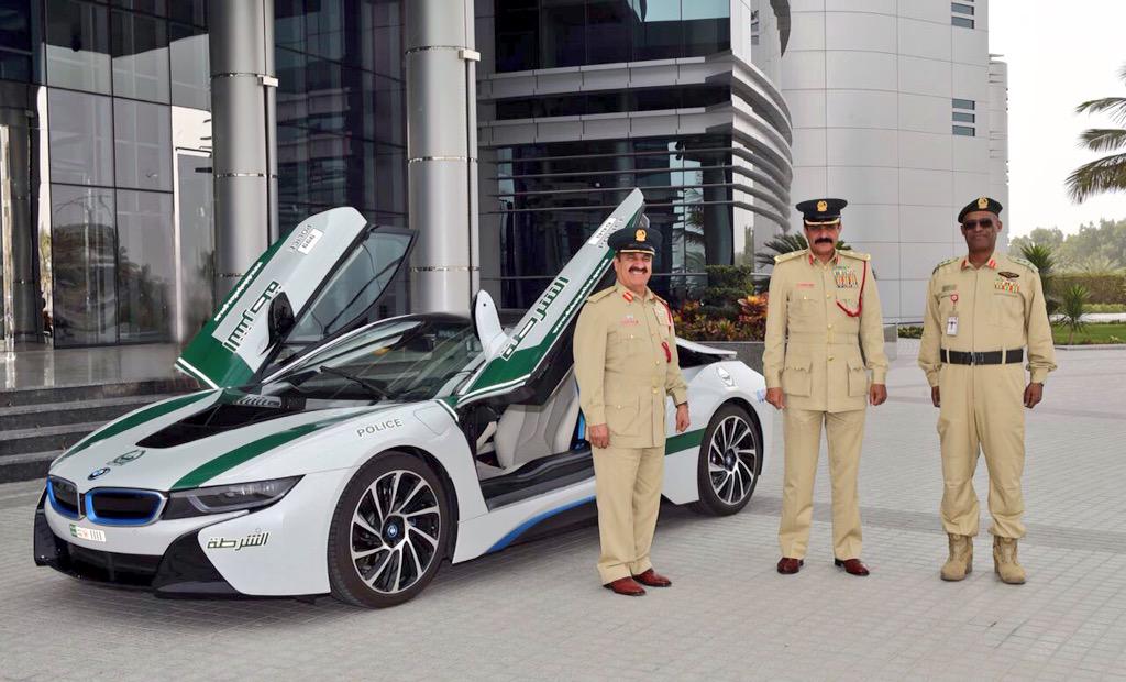 DubaiPoliceHQ's tweet photo. Pics:
#BMW i8 joins #DubaiPolice fleet of Super Patrol #Cars.
@BMW #BMWi8 #Dubai #MyDubai #UAE #Police #Luxury http://t.co/u0WK16g6B0