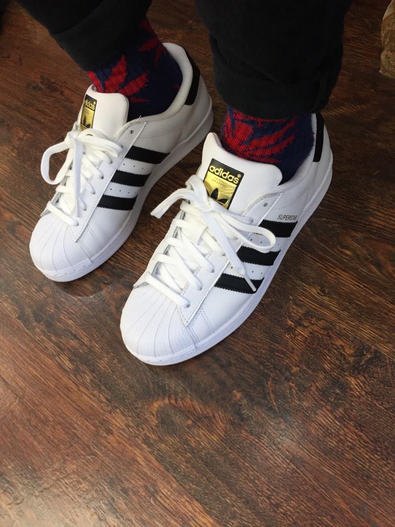 WHOISJPARADISE's tweet image. Bringing these back this year. #ADIDAS #shelltoes #rundmc #classics #NOFILTER