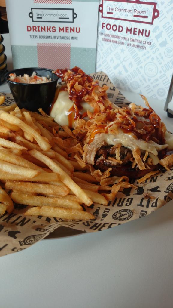 CommonRoom's tweet photo. Special Giveaway! RT to win smothered smoked bacon loin. Bacon loin, shredded pork, monterey jack cheese.
#smoked#Cr http://t.co/nLqI6F7cmL