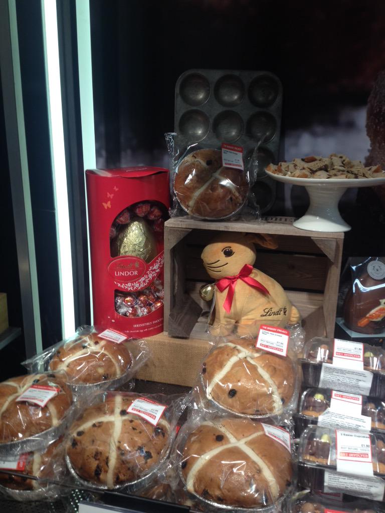 ebopsmanager1's tweet photo. Easter coming in Sutton cheam good theatre  #euphoriumbakery http://t.co/6IL2htz6C5