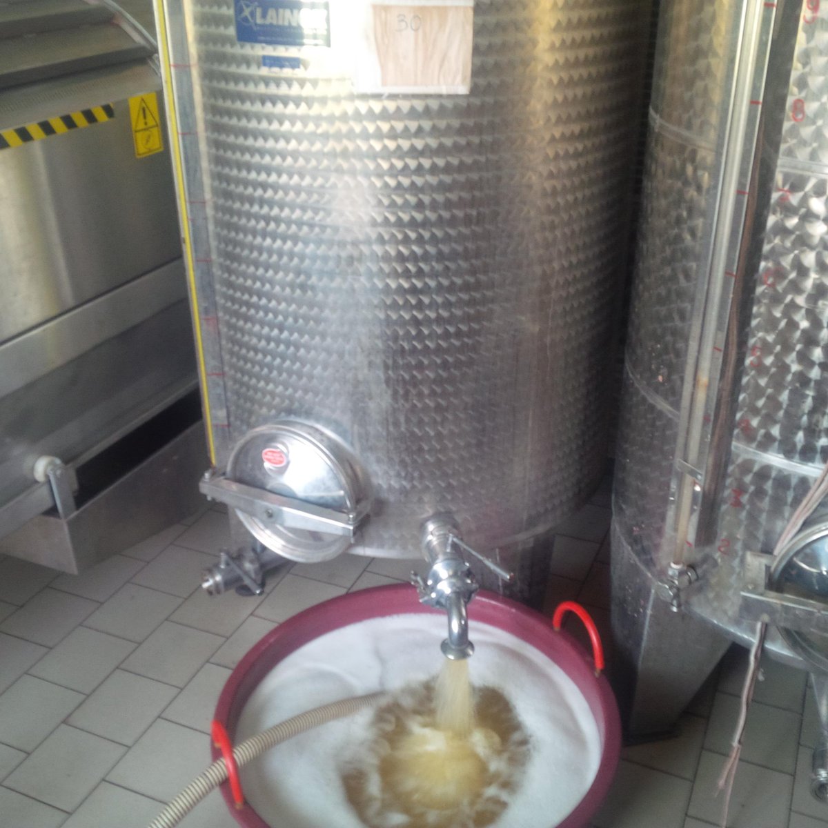 etnaroccadapi's tweet image. Travaso#aria#profumi#etna