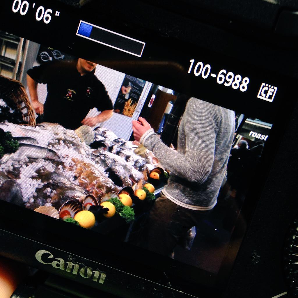 faktemfilms's tweet photo. Just done a quick shoot w/ fantastic @MOMI_LDN at Borough Market buying ingredients for #MARKET on Friday @grub_club http://t.co/0UyvSzfxrb