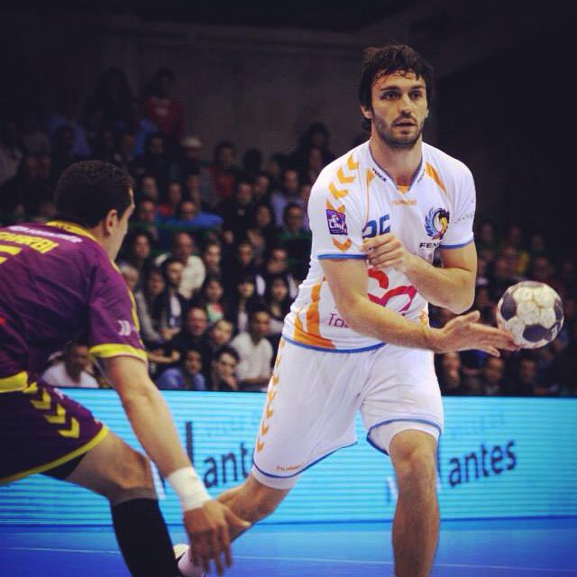Gaelle22's tweet photo. #Calvel et @FENIX_HB sont attendus par le @HBCNantes ce soir en @LNHofficiel #çapromet #GameDay http://t.co/yScxjuwkDK