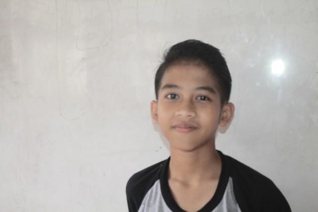 ExcellentNstta's tweet photo. Raflyyyy http://t.co/SdnvX0go3R