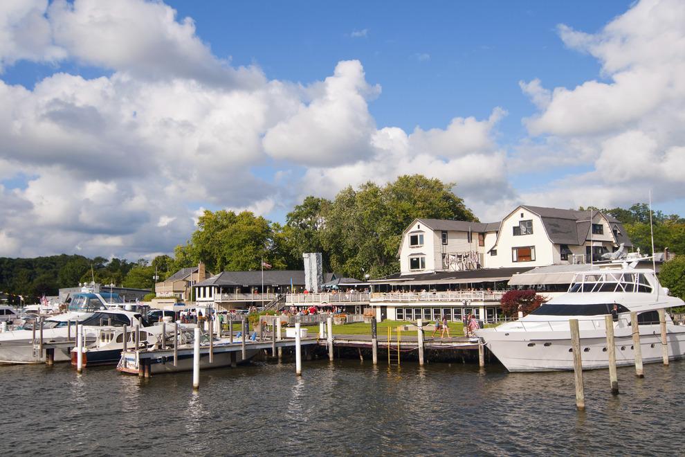 MAMChapterMI's tweet image. #PlsRT @Michigan_Life: Vote for #Saugatuck #Michigan: Best Coastal #SmallTown in USA TODAY buff.ly/1b1SxdI