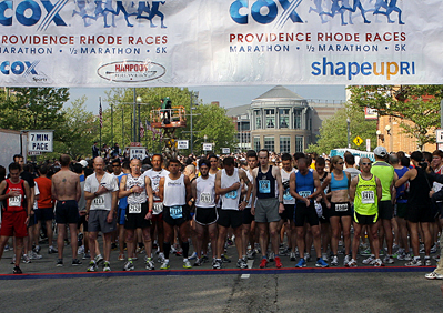 Runfari's tweet photo. 15% off #ProvidenceMarathon or #ProvidenceHalf with promo 2015RUNFARI http://t.co/Iqj652Y6hv #runcation #racecation http://t.co/SpfPvINt9F