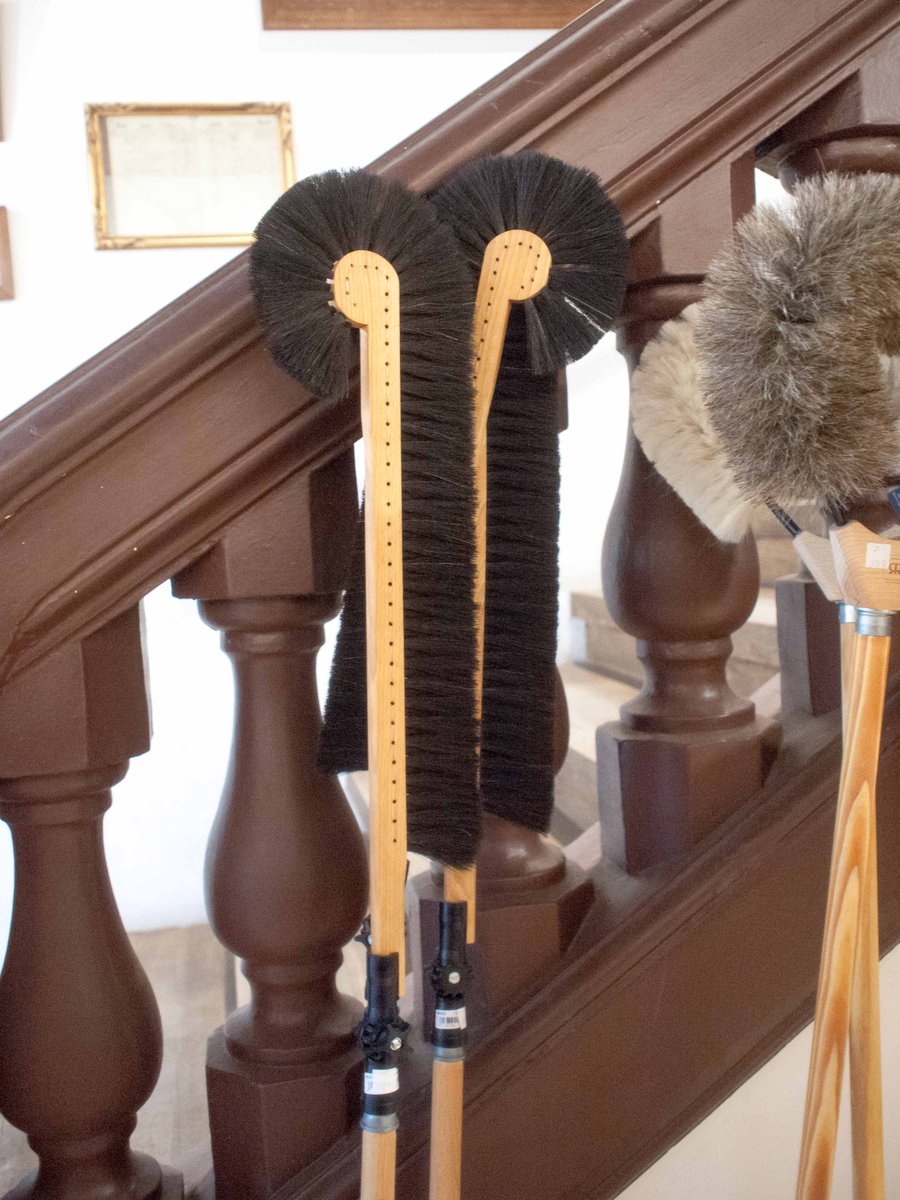 A quoi sert cette brosse? Claire vous dit tout sur : minilien.fr/a0nzhe #maisonempereur #Marseille #france3