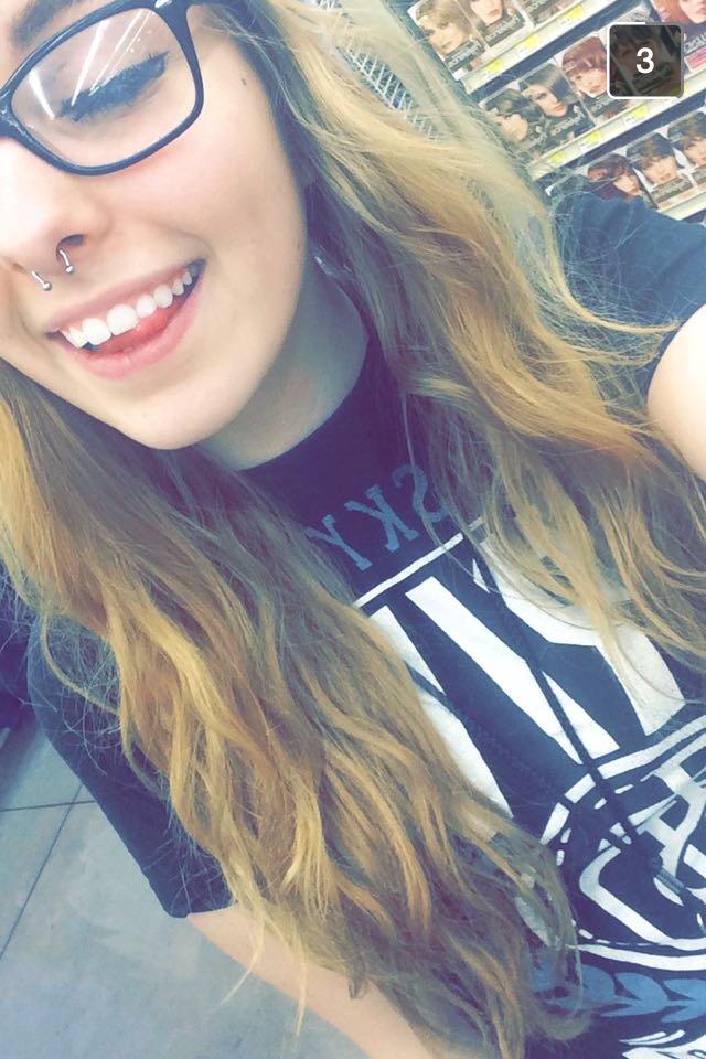 ks_snapchat's tweet photo. Stick that dirty tongue back in your mouth http://t.co/FrRiM6ILV9