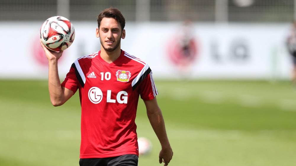 Hakan Calhanoglu tweet media