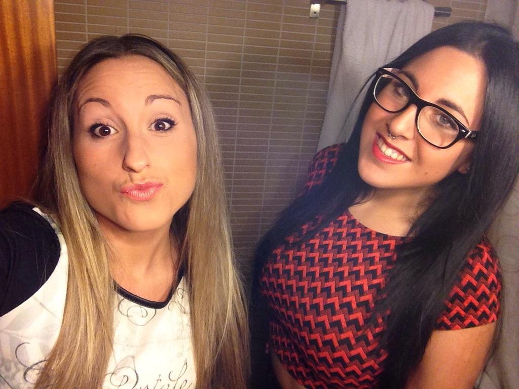 carolinarosa90's tweet photo. @abiiilara  amor incondicional por mi rubia 😍😍 http://t.co/Y6uTv6uFv5