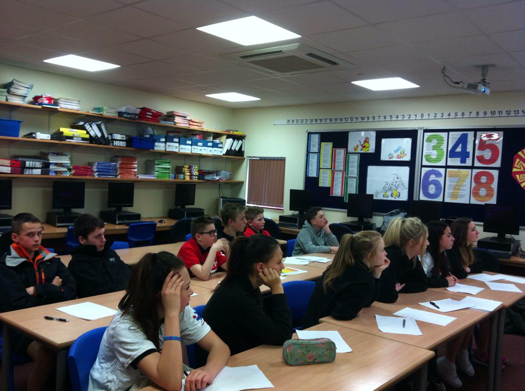 craigdavidheap's tweet photo. Brilliant students at #BurnsideCollege this morning-6keys to success session,
@SkySportsLFS @YouthSportTrust http://t.co/mr3mXPy4yI