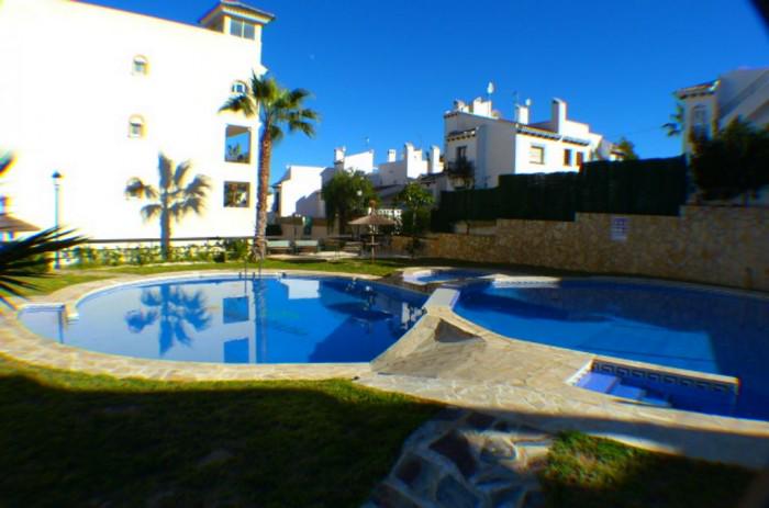 EEHomesAbroad's tweet photo. Golf &amp; Beach Complex La Zenia -5 mins from 3 Golf courses 10 mins from Beach. From €52,000 contact 01517270314 http://t.co/1zj8vEQp6P
