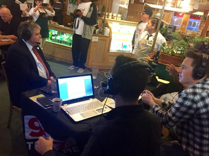 957thegame's tweet photo. Will @ChadDoingRadio be able to get himself a key to the city? Sunnyvale mayor @JimGriffith_SV in the house! http://t.co/hGuhCEsmb7