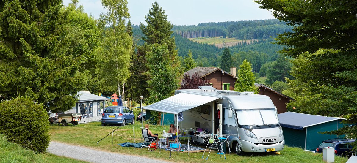 Boek een #lenteplaats op #camping Petite Suisse in de Belgische #Ardennen! petitesuisse.be/kamperen/aanbi…