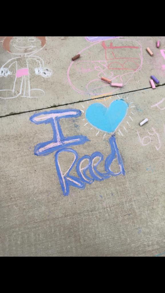 Reed_Elem's tweet photo. Love the #LIM focus of Big Art Day 2015!  Thank you @VidonniG_Arts @HIll_ReedPArts @PECoachH @PauletteRodrig http://t.co/Z1GoJpvUm0
