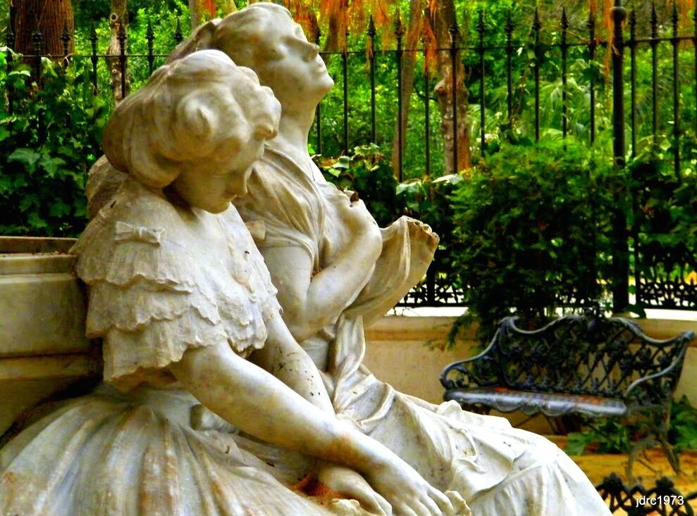 SevillaTePilla's tweet photo. #Sevilla es un simple verso" de Gustavo Adolfo Bécquer http://t.co/uaK6SsTQyY