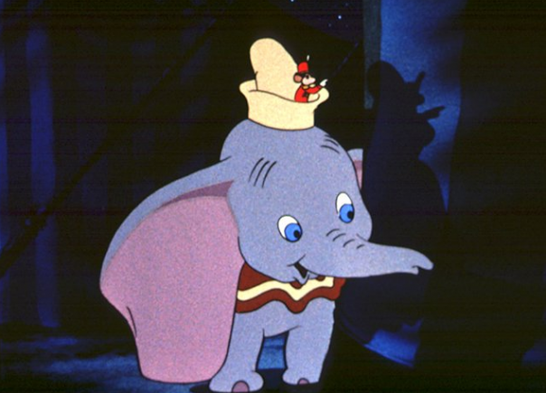 Tim Burton va réaliser un remake de “Dumbo” lesinrocks.com/2015/03/11/cin…