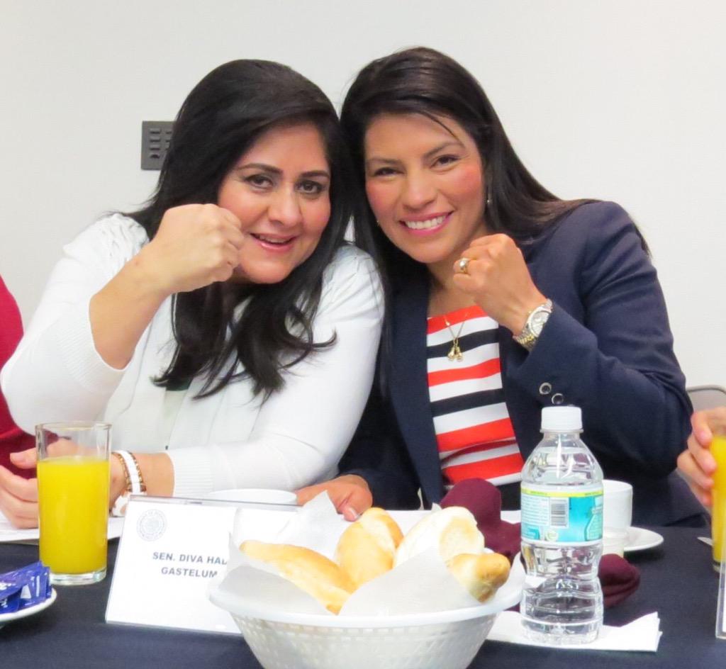 DivaGastelum's tweet photo. Ana María @guerreratorres, Campeona mundial de boxeo. http://t.co/rsM4NKv7Sx