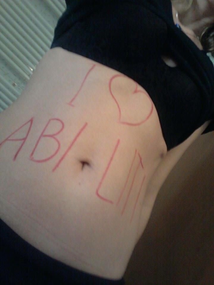 Love_Ability's tweet photo. Anche la bella Andrea ci omaggia.

#iloveability 

https://t.co/XnM5V6odVw http://t.co/bSbPRRyCU8
