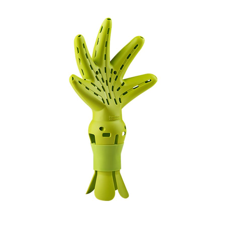 DevaCurl's tweet image. #DevaFuser. Has this product helped your #curls? Review/Share your story on our site! devacurl.com/devafuser.html