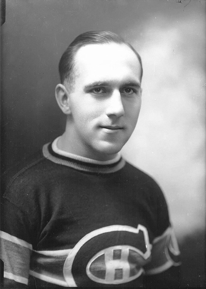 Check Out What Howie Morenz Looked Like  in 1934 