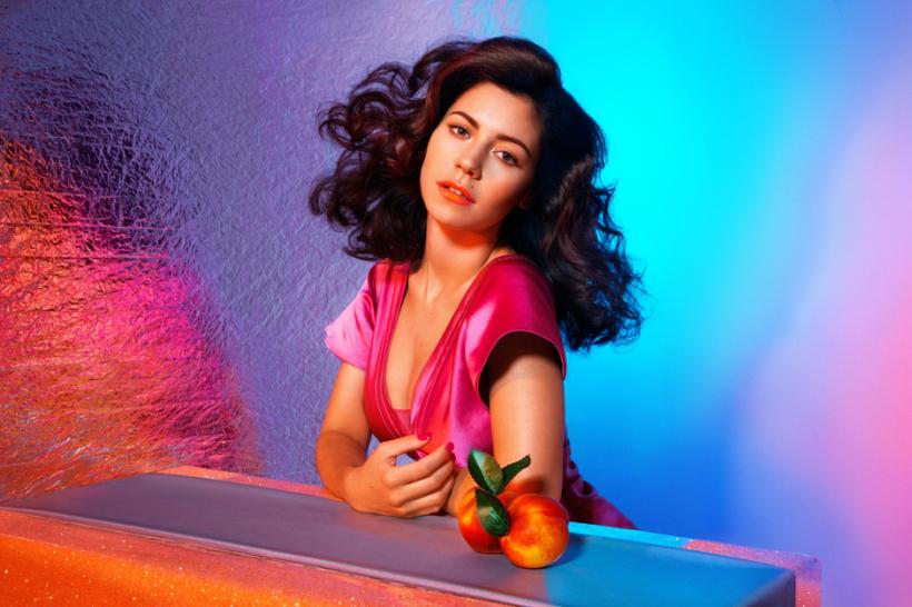 Marina & the Diamonds >> álbum "FROOT" - Página 26 B_1mxfbUYAABFrD