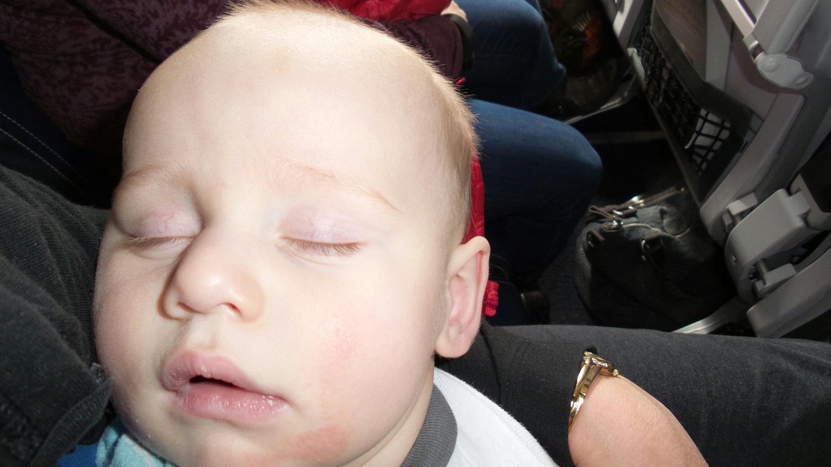 Leavin on a jet plane! #firstplaneride #Success We miss @ScottSimson, Makaya and Brayler! Wedding time!