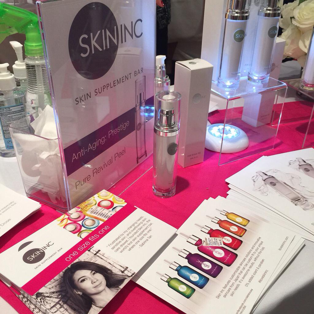 SkinIncUSA's tweet image. Innovation, customization &amp;amp; a lot of color! #CEWDemo