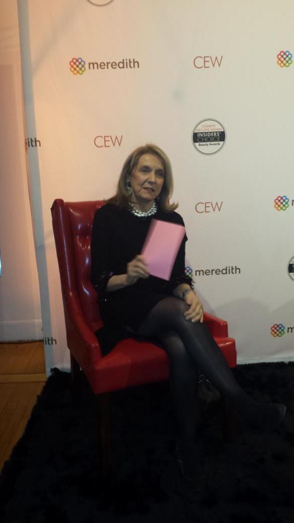BeautyNewsNYC's tweet image. CarlottaJacobson of @CEWinsider at #CEWDemo which will showcase 750 products.  #Beauty