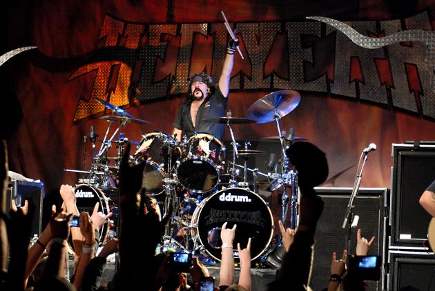Happy Birthday 03/11 Vinnie Paul (Pantera , Damageplan , HELLYEAH )     