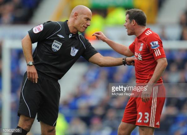 Aaron_Decatur's tweet photo. Jamie Carragher calling the Chelsea player's reaction to the referee disgraceful... http://t.co/3bPCFrV19I