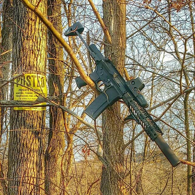 Hexmags's tweet photo. #Regrann from @usmcmay - Just hanging out
-
#seekins #hexmag #hexid #cmctriggers #saker #… http://t.co/oPp65hK4eJ http://t.co/soCLB9khHw