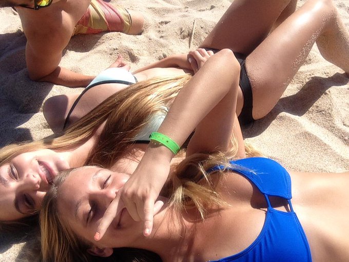 Little one 👯@erica_richh http://t.co/LaLFVyljDs<a class="tags" target="_blank" title="On Twitter" href="/?out=eyJ0eXAiOiJKV1QiLCJhbGciOiJIUzUxMiJ9.eyJpYXQiOjE3MjE4Mzk0NDMsImlzcyI6InR3cG9ybnN0YXJzLmNvbSIsIm5iZiI6MTcyMTgzOTQ0MywiZXhwIjoxNzUzMzc1NDQzLCJyZWRpcmVjdF91cmwiOiJodHRwczovL3R3aXR0ZXIuY29tL2VyaWNhX3JpY2hoIn0.5k9tdhCjUot1sx31gjXwkEd-NoIlMKPHLrATex3re7g6F257yUDM6RXTHk_WPxOOo8UN3NmTdjjdpQihwRfHJA">@erica_richh</a><a href="/tag/cancersucks"class="tags"><span>#cancersucks</span></a>