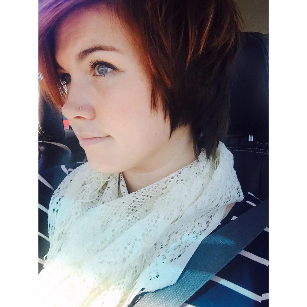 BreannaJeann26's tweet photo. πππ #byebyeextensions http://t.co/J9vDsLvQfQ
