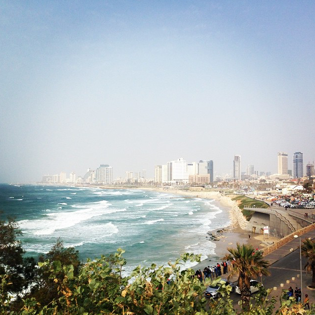 gokesher's tweet photo. Greetings from #GoKesher #Bus318 in #TelAviv! http://t.co/9hYHMUpfcA