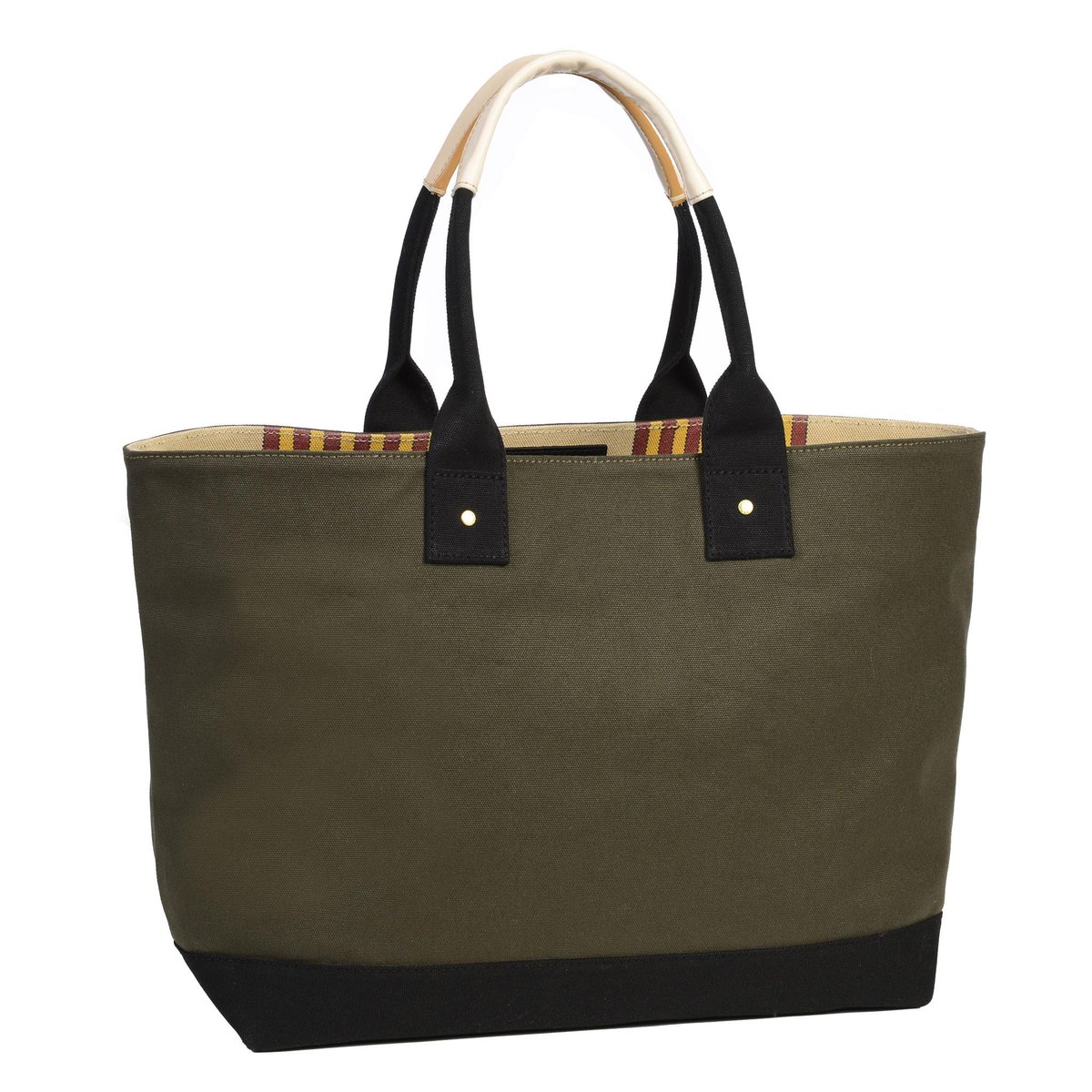 ChiefTrunk's tweet photo. The new tote styles have shipped in! Green, black and khaki. http://t.co/cAEbK7CIEK http://t.co/oz35fokDKS