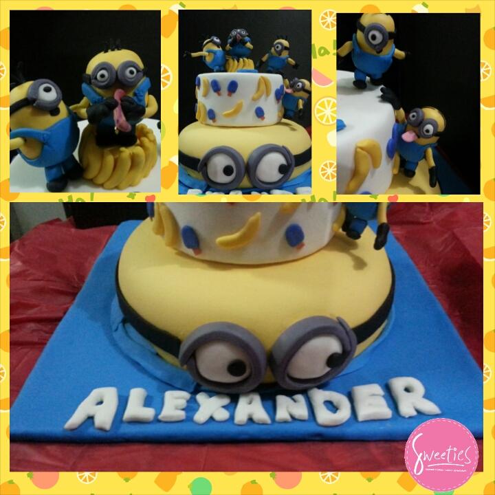 looovesweeties's tweet photo. #CakesBySweeties #Cake #Passion #Bake #Love http://t.co/8gs3YJ1QmF