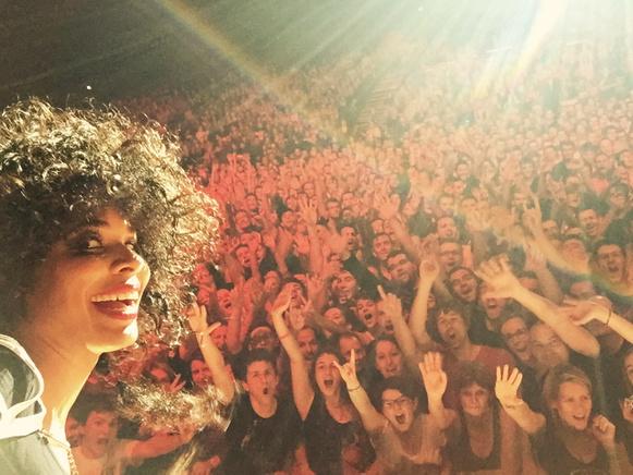 TWIT4SHKPNK's tweet photo. Merci Angers !! U Rock!! @Amphi_Audito <3 http://t.co/SY6hLg5DWZ