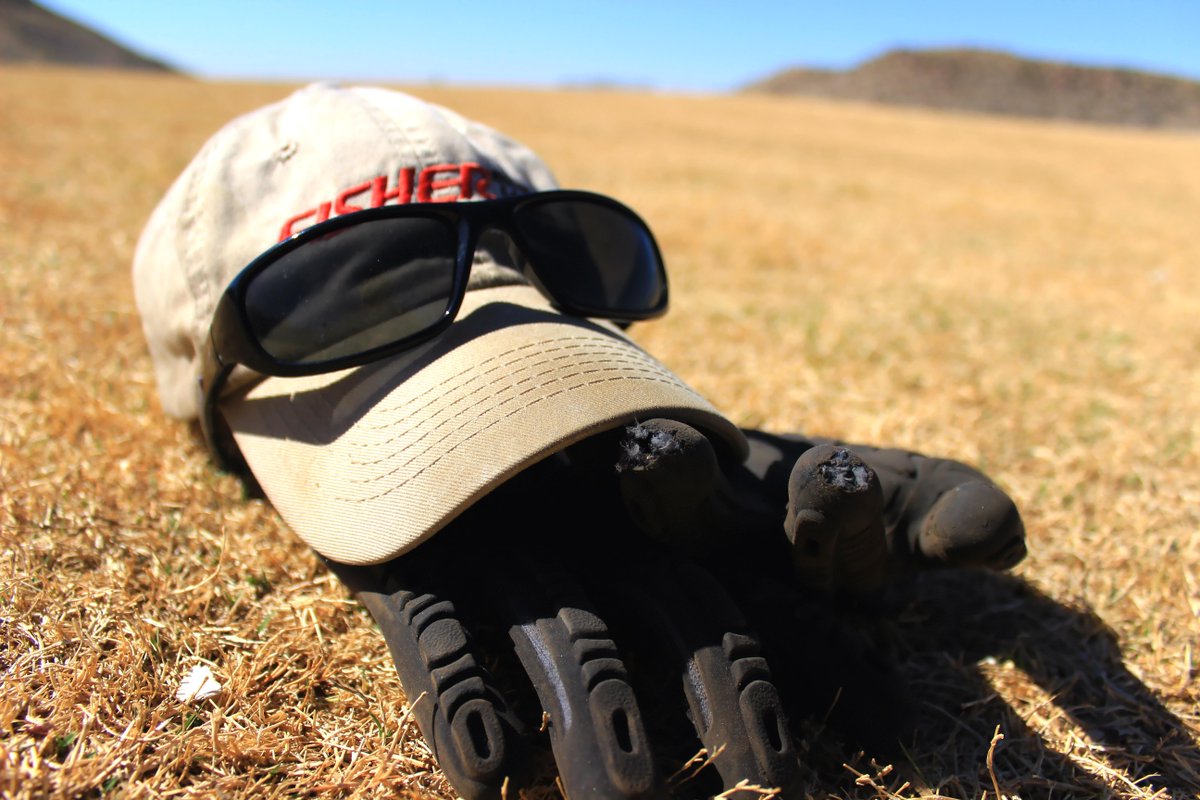#metaldetecting, not for those who are afraid of getting a little dirt under their nails. #gold #treasurehunting