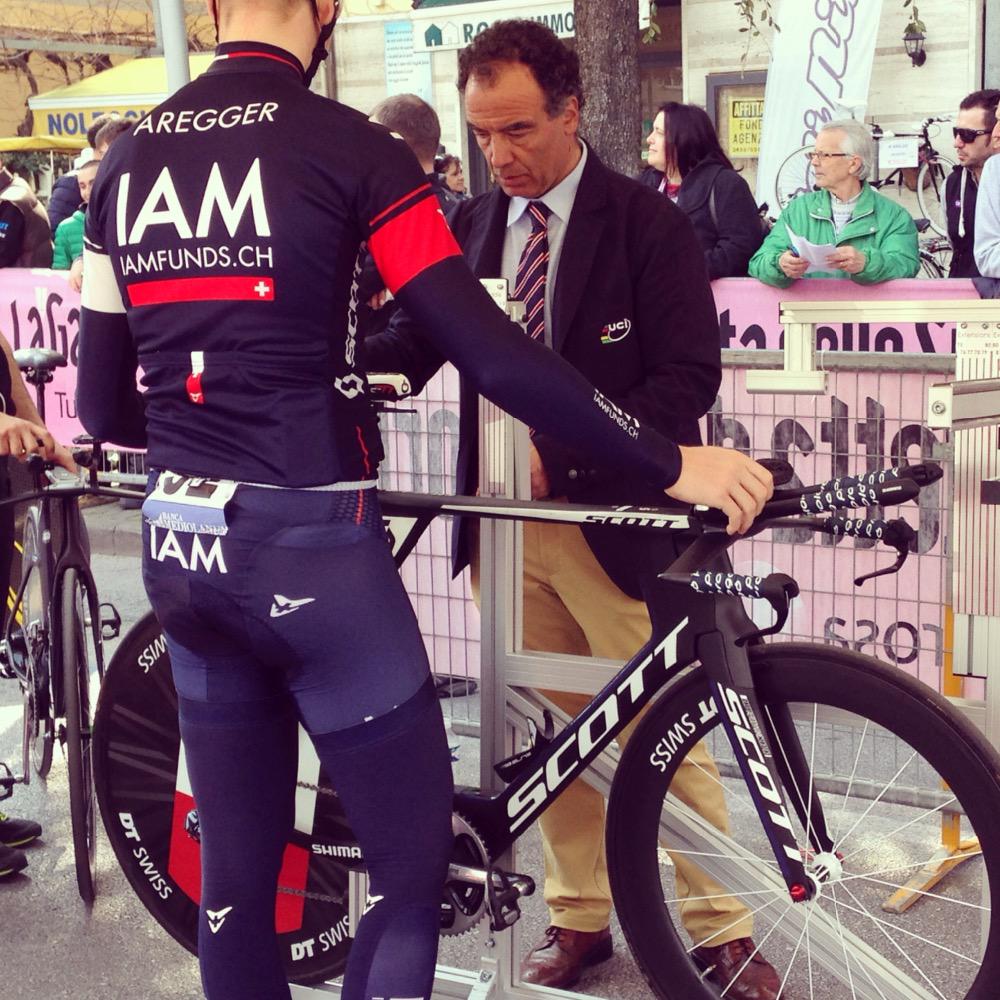 srmtraining's tweet photo. Correct weight @IAM_Cycling #TirrenoAdriatico #cycling #SRMdifference #SRMEveryWattCounts #Cycling http://t.co/C4Pn2EIqYX