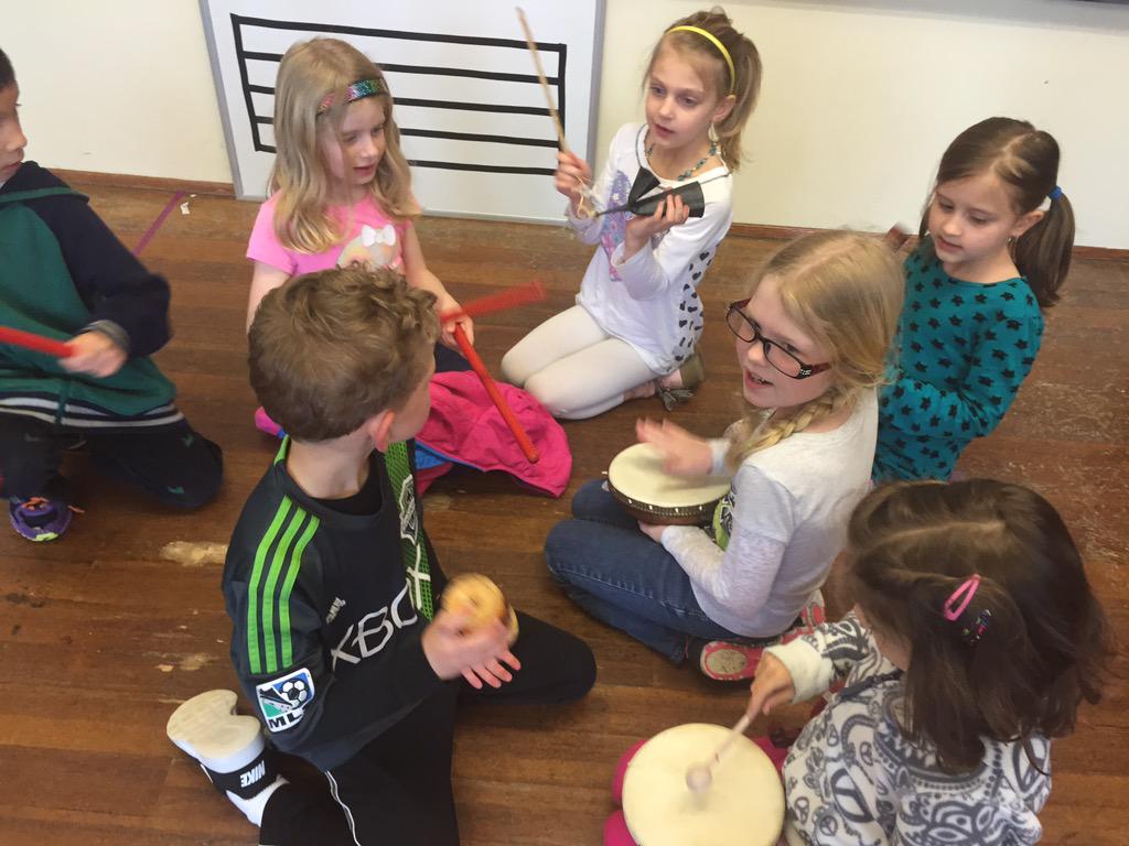 MusicAtQAE's tweet photo. Composing rhythms for Chicka Chicka Boom Boom #musicmatters #qaemusic http://t.co/v53Egy6V19
