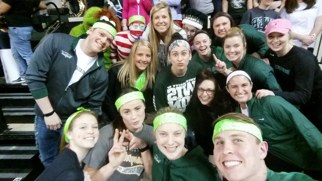 VanyaKoepke's tweet image. The @GBB4uwgb in full force tonight! #GoPhoenix @uwgb #MarchMadness #BeatMilwaukee